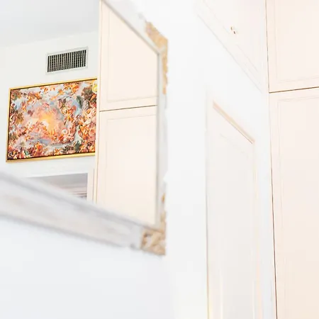 The Eclectic Loft Spagna *